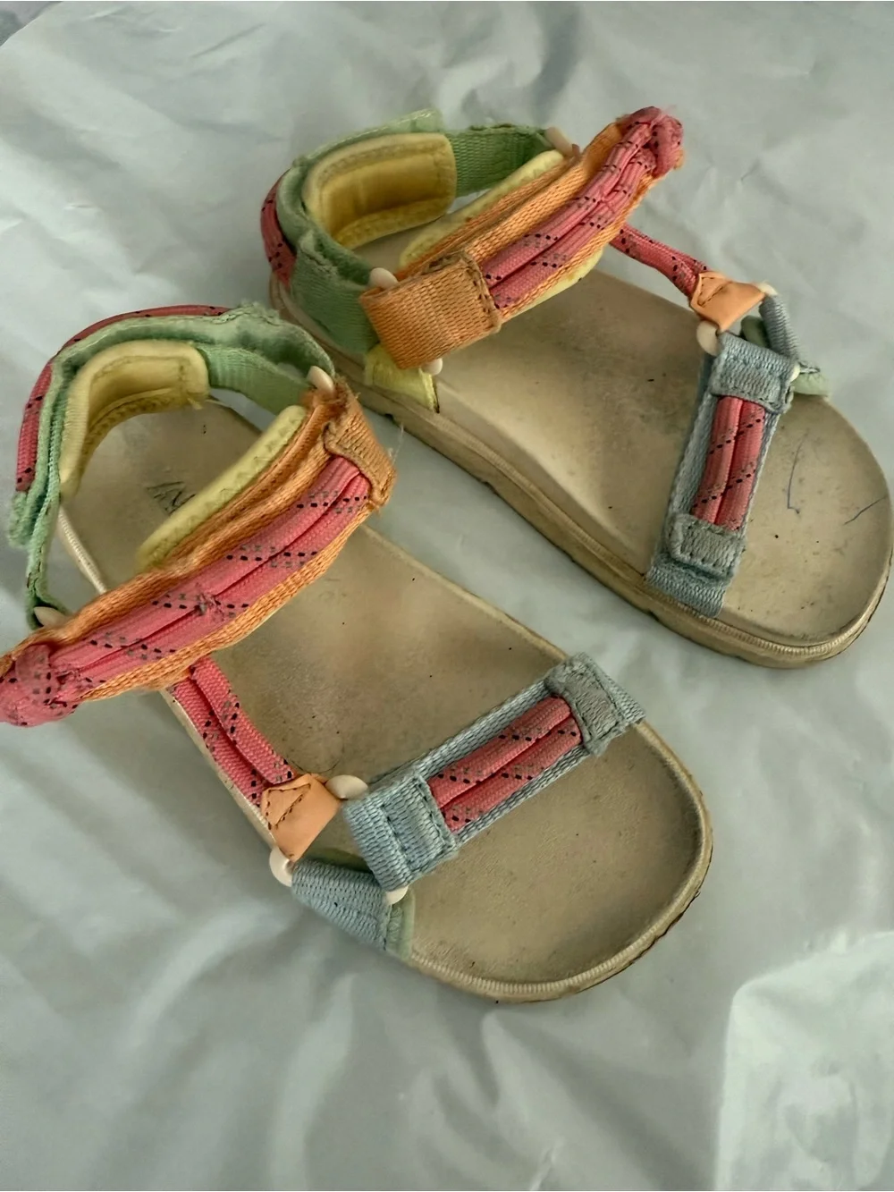 Kids Multi-Color Comfort Strap Sandals 10,5 SIZE